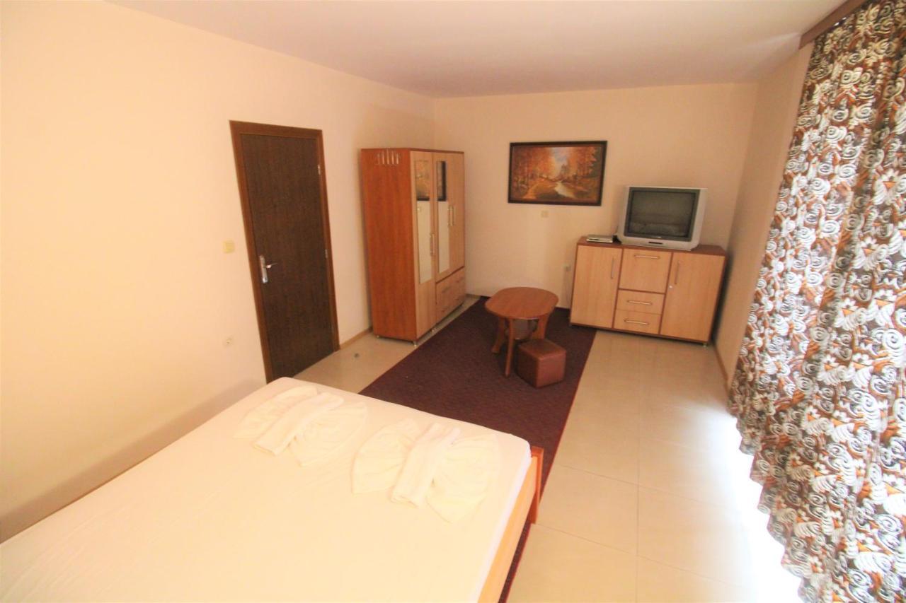 Eden - Menada Apartments ซันนีบีช ภายนอก รูปภาพ