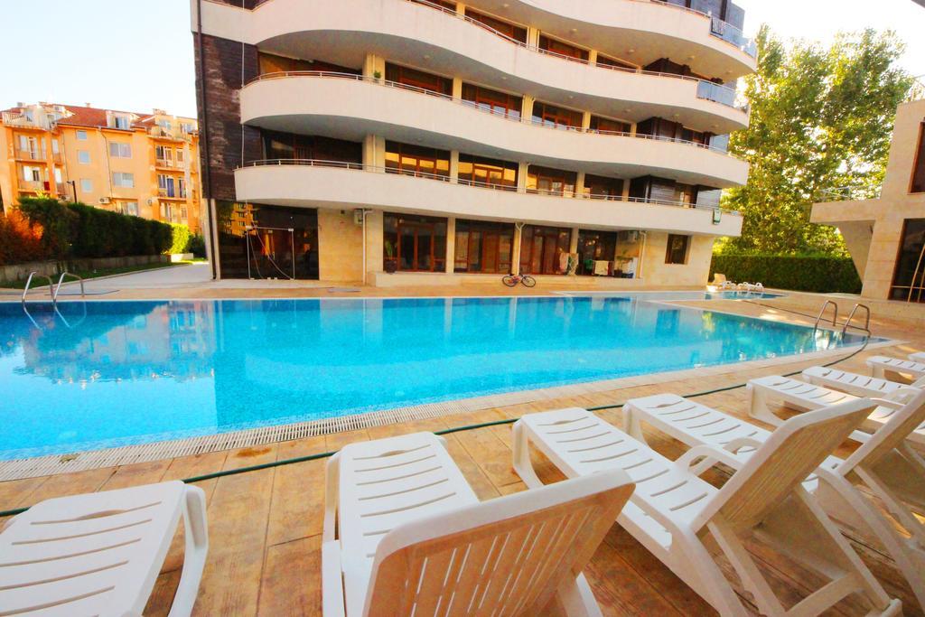 Eden - Menada Apartments ซันนีบีช ภายนอก รูปภาพ