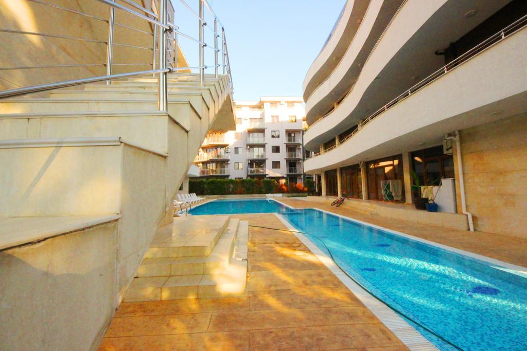 Eden - Menada Apartments ซันนีบีช ภายนอก รูปภาพ