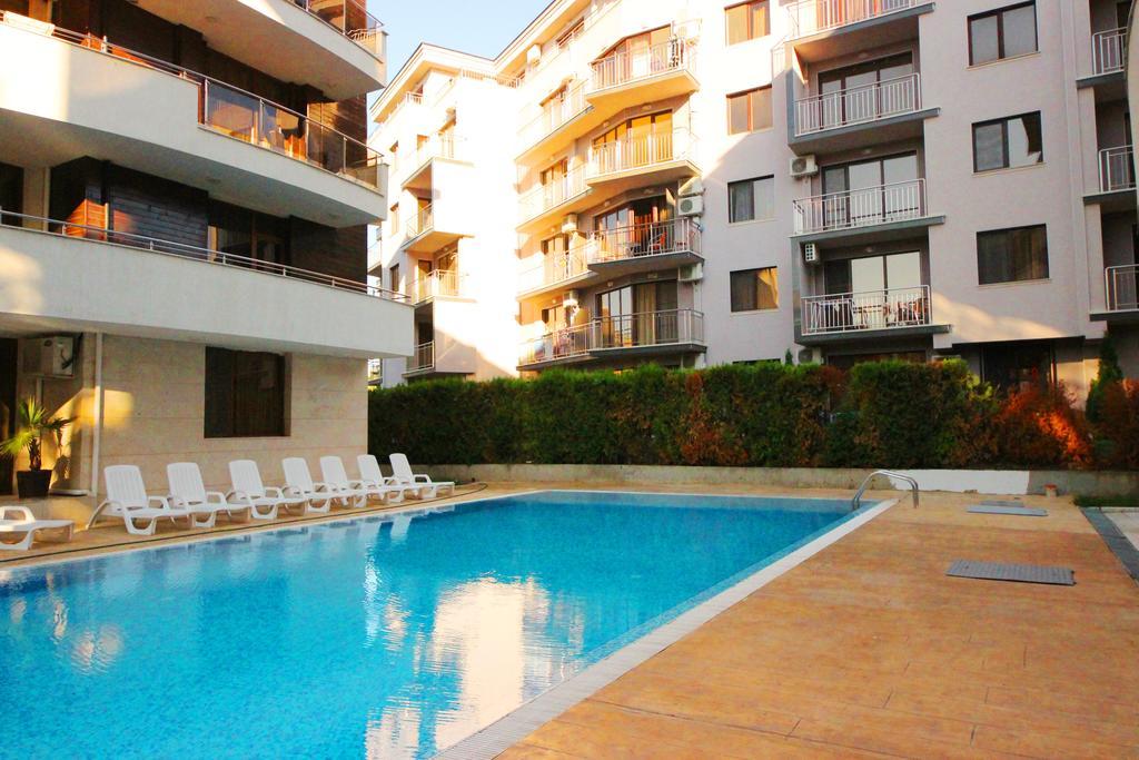 Eden - Menada Apartments ซันนีบีช ภายนอก รูปภาพ