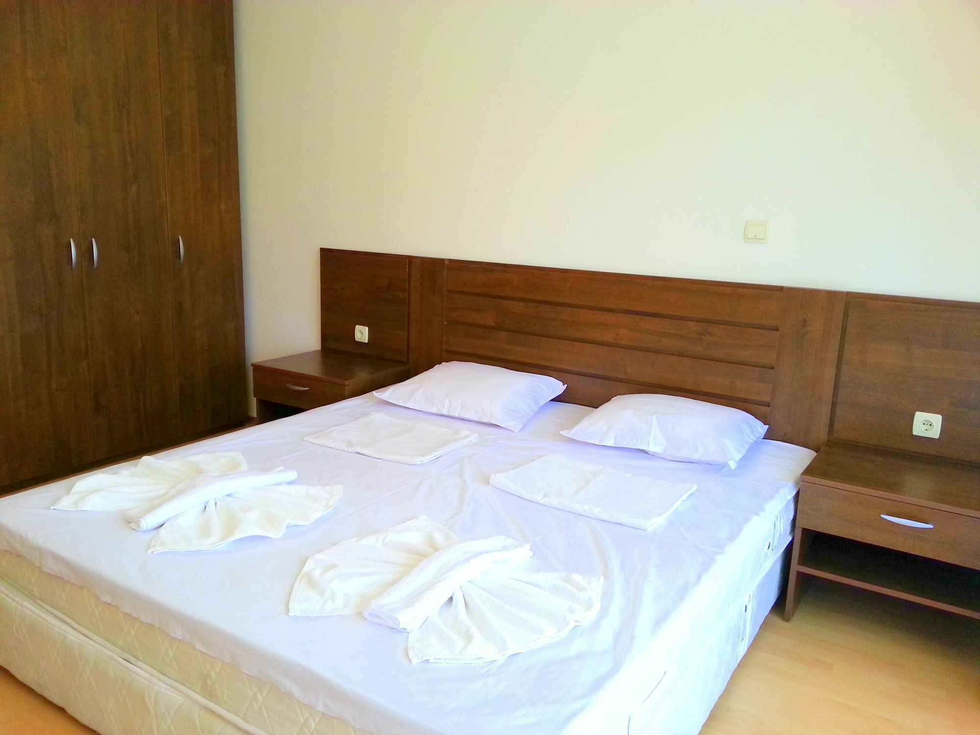 Eden - Menada Apartments ซันนีบีช ภายนอก รูปภาพ