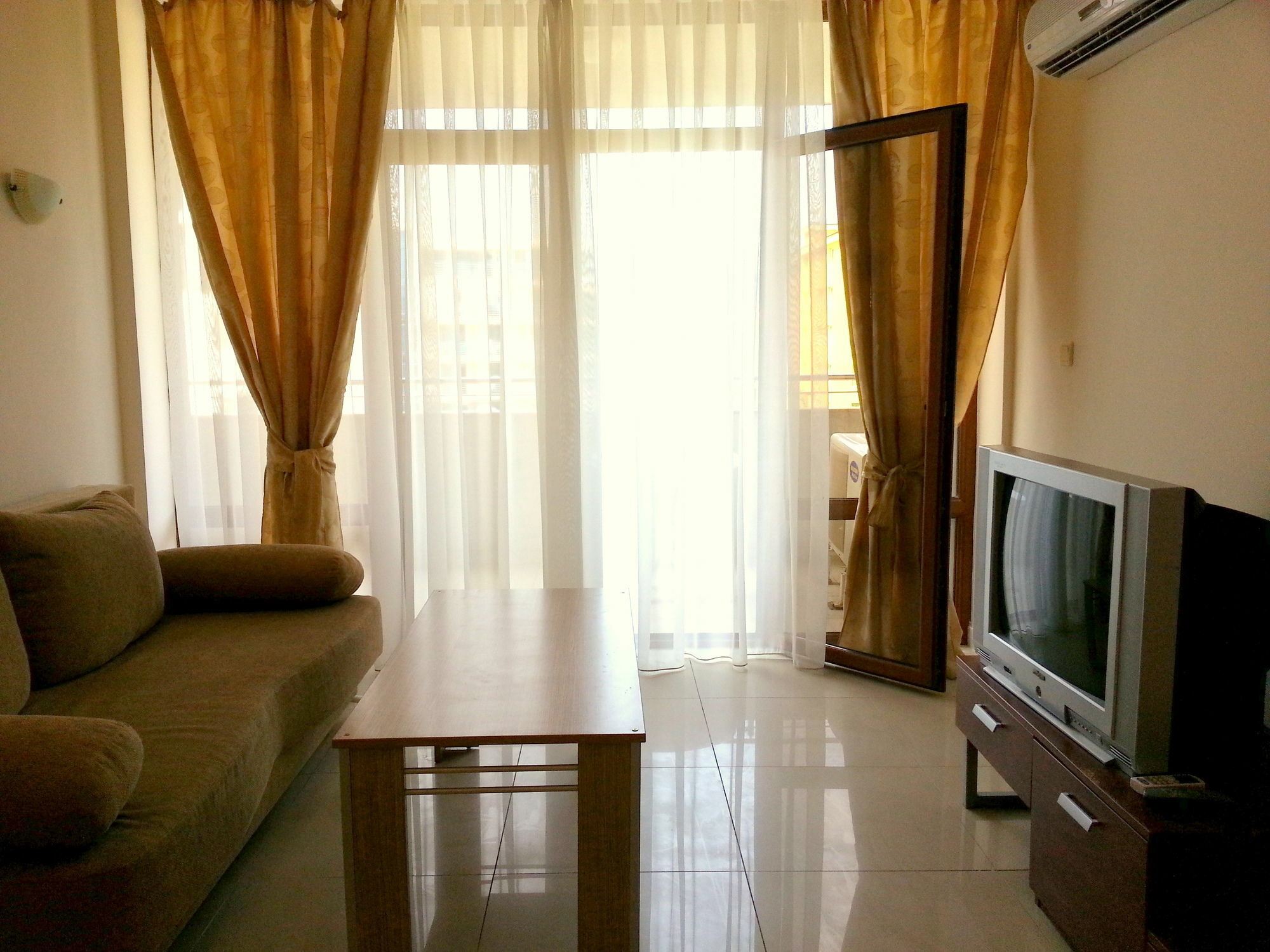 Eden - Menada Apartments ซันนีบีช ภายนอก รูปภาพ