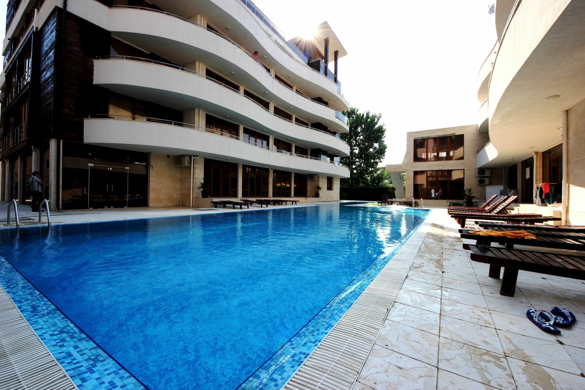 Eden - Menada Apartments ซันนีบีช ภายนอก รูปภาพ