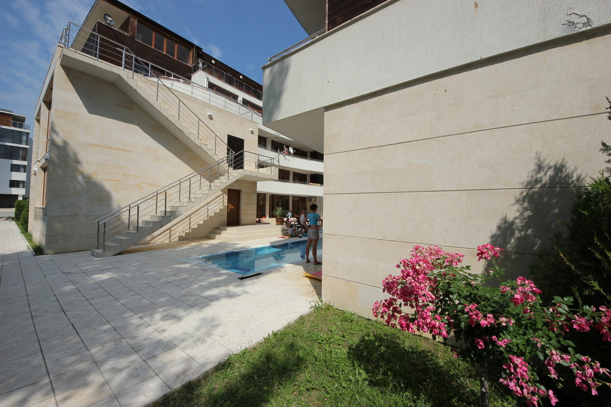 Eden - Menada Apartments ซันนีบีช ภายนอก รูปภาพ