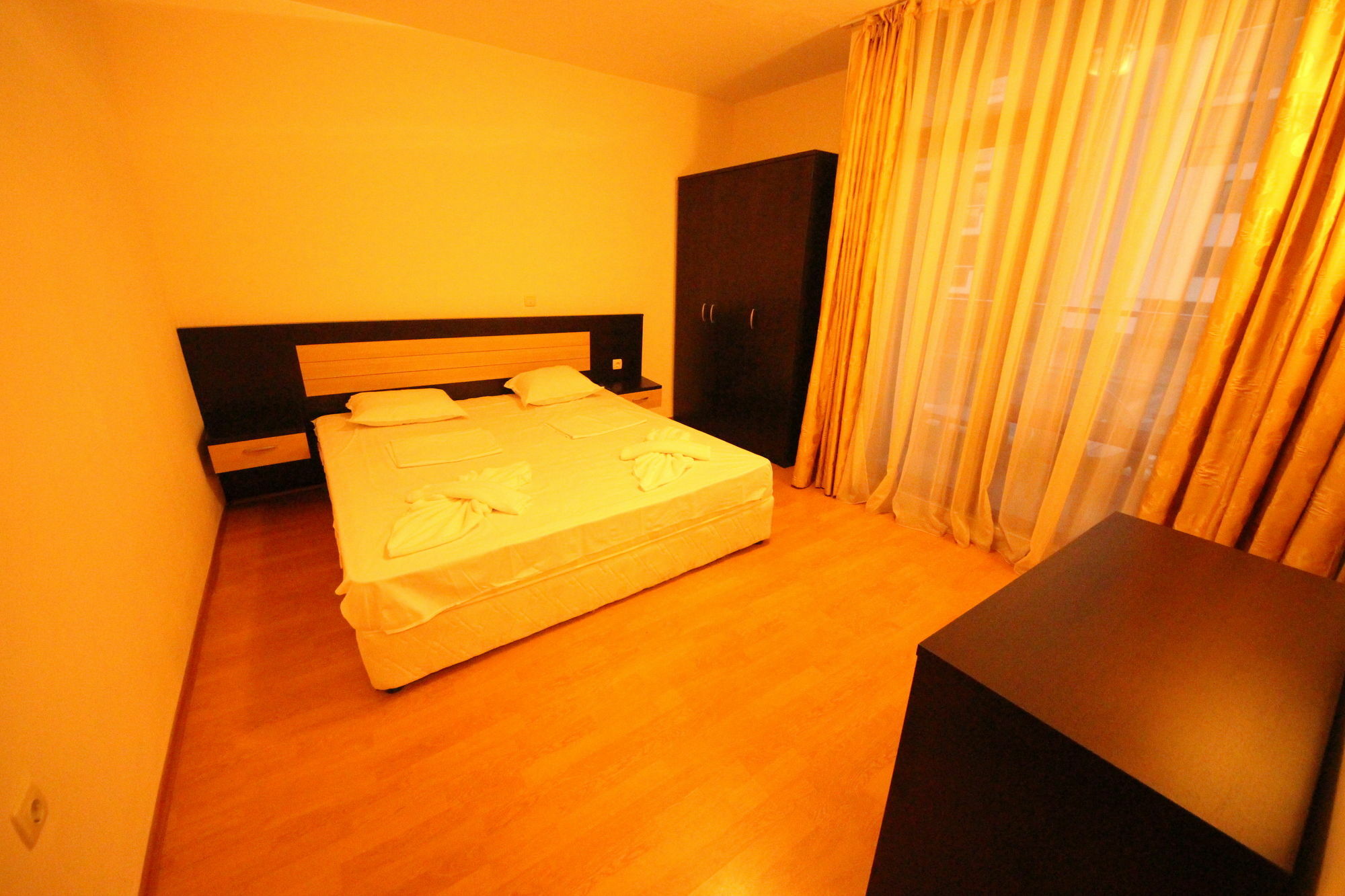 Eden - Menada Apartments ซันนีบีช ภายนอก รูปภาพ