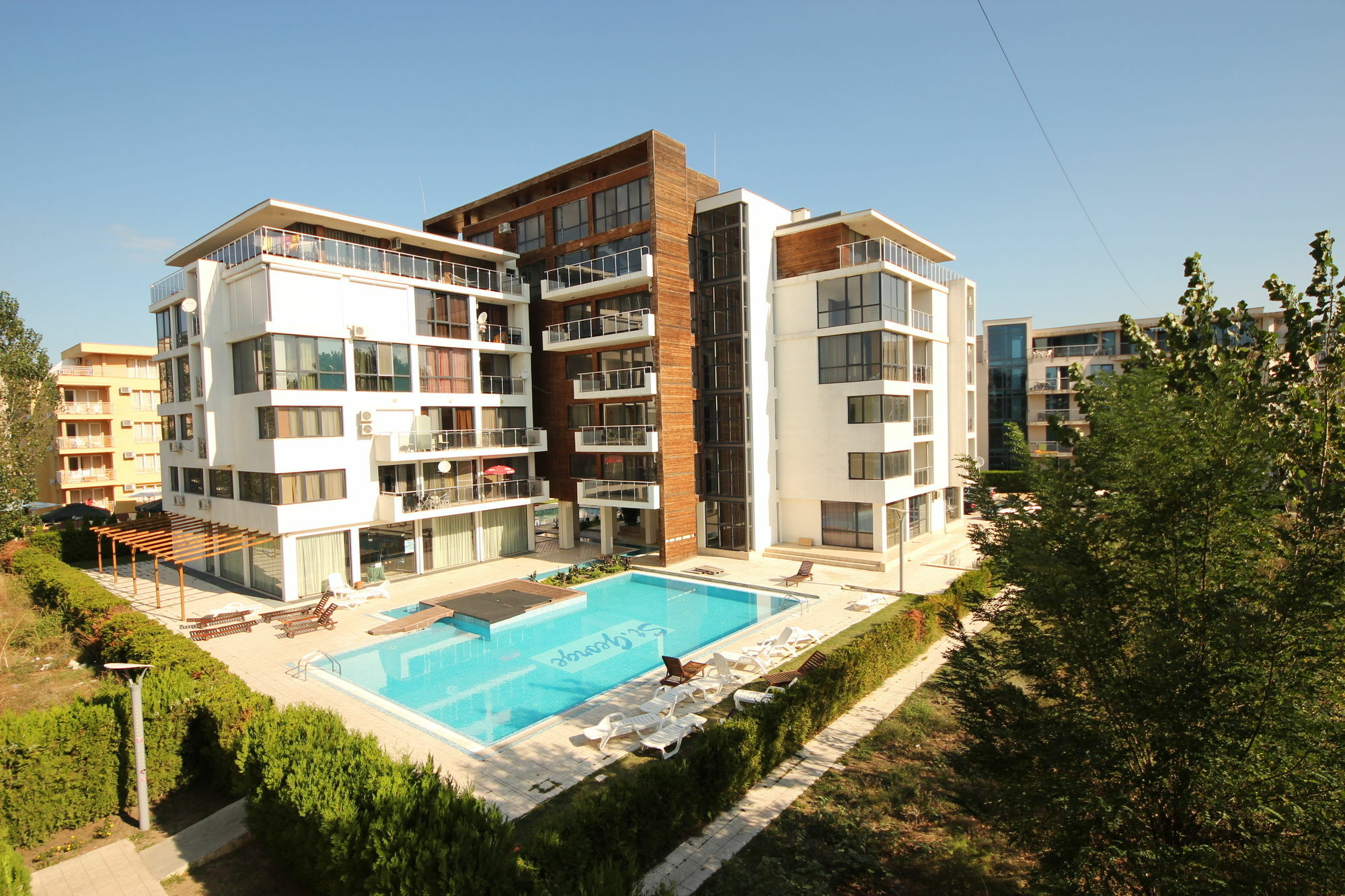 Eden - Menada Apartments ซันนีบีช ภายนอก รูปภาพ